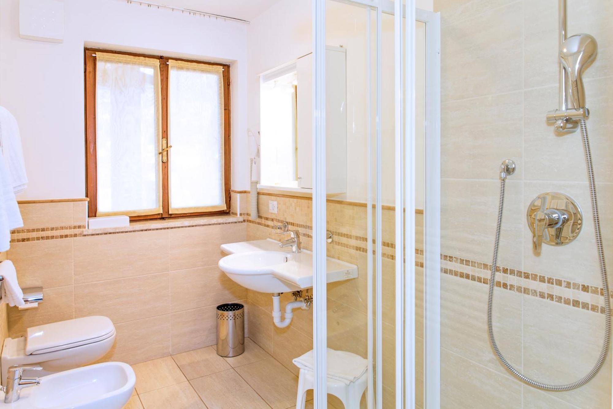 Hotel San Valier Cavalese Εξωτερικό φωτογραφία